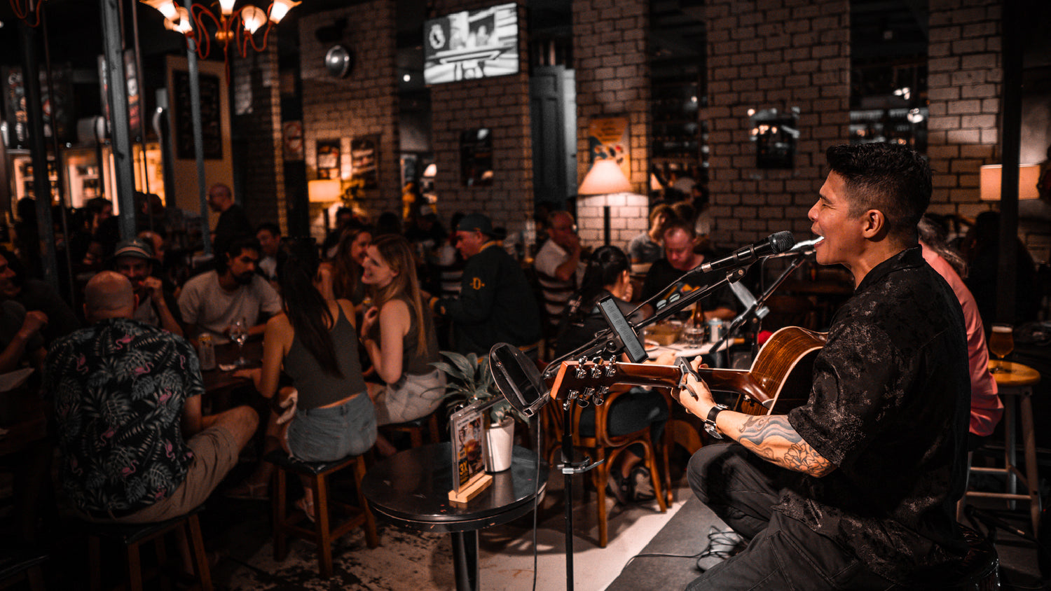 taps-craft-beer-bar-kl-live-music